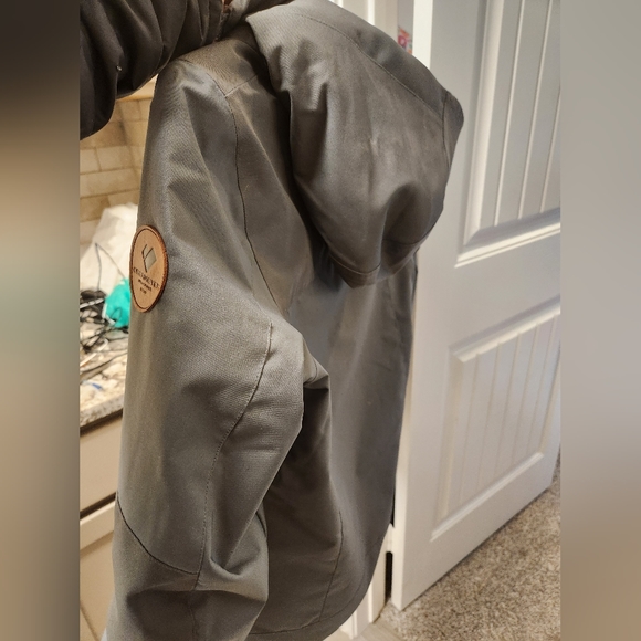 Obermeyer ski jacket - Picture 4 of 4